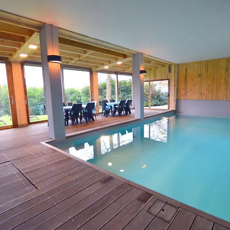 Tastefully Furnished Farmhouse With Sauna In بيت للعطل وايمس